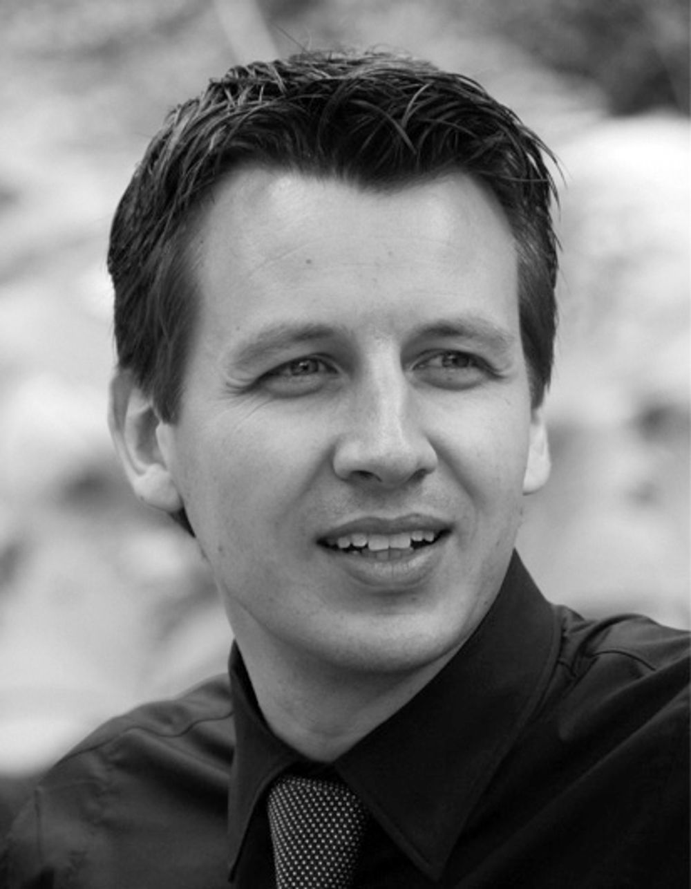 Paumen Jerome Pasfoto grijs.jpg