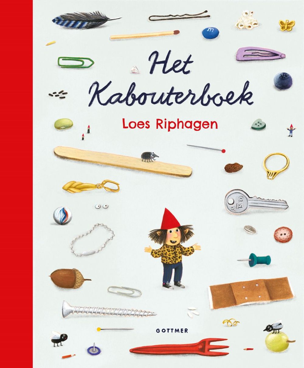 Boekomslag van Het Kabouterboek van Loes Riphagen. Rond de titel staan allerlei kleine voorwerpen en natuurvondsten, zoals een veer, sleutel, knikker, eikel, punaise en schroef, met onderaan een getekende kabouter in een rode puntmuts.