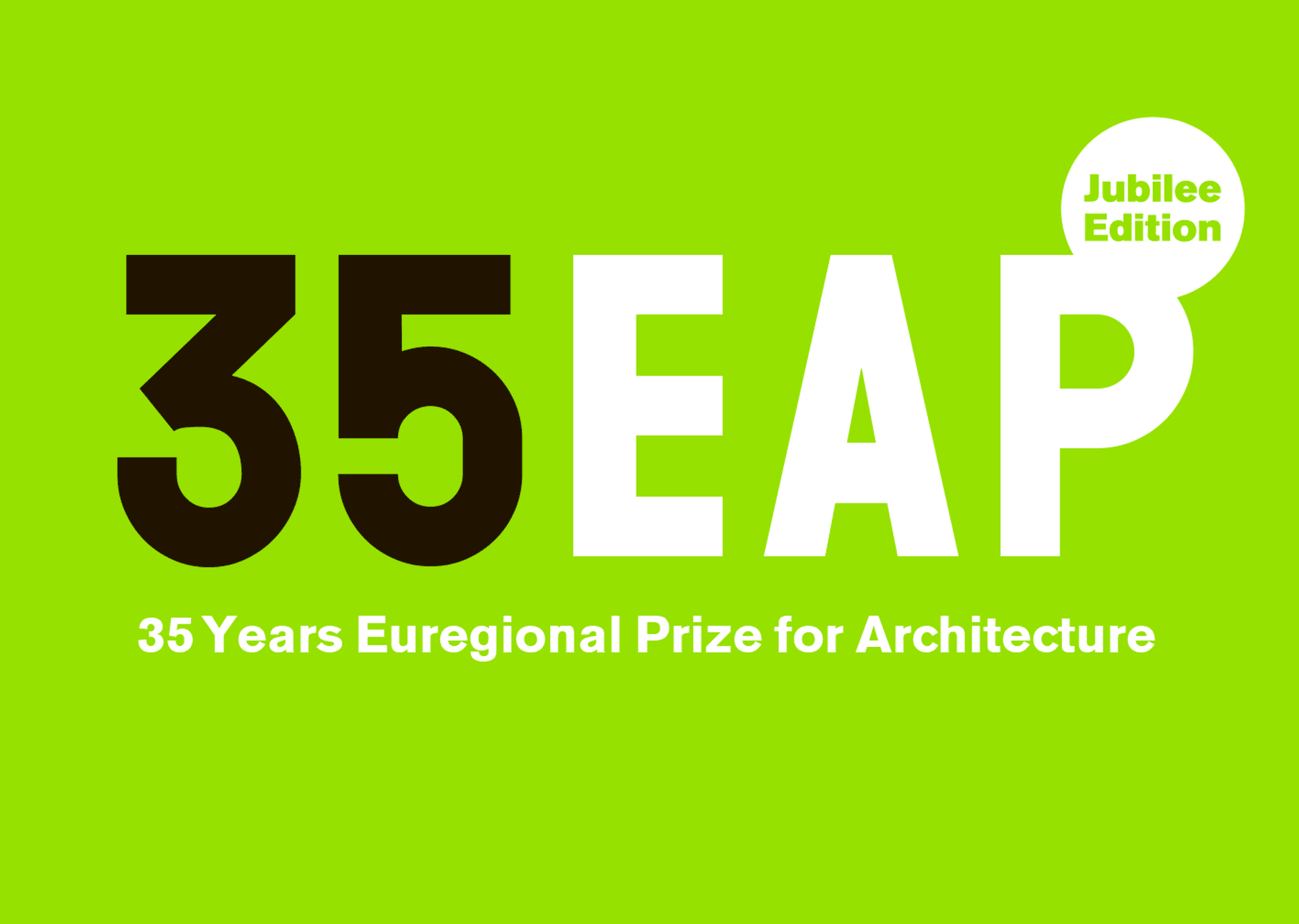 Logo ter ere van 35ste editie Euregional Prize for Architecture, met de tekst “35 EAP” in zwart en wit op een felgroene achtergrond.
