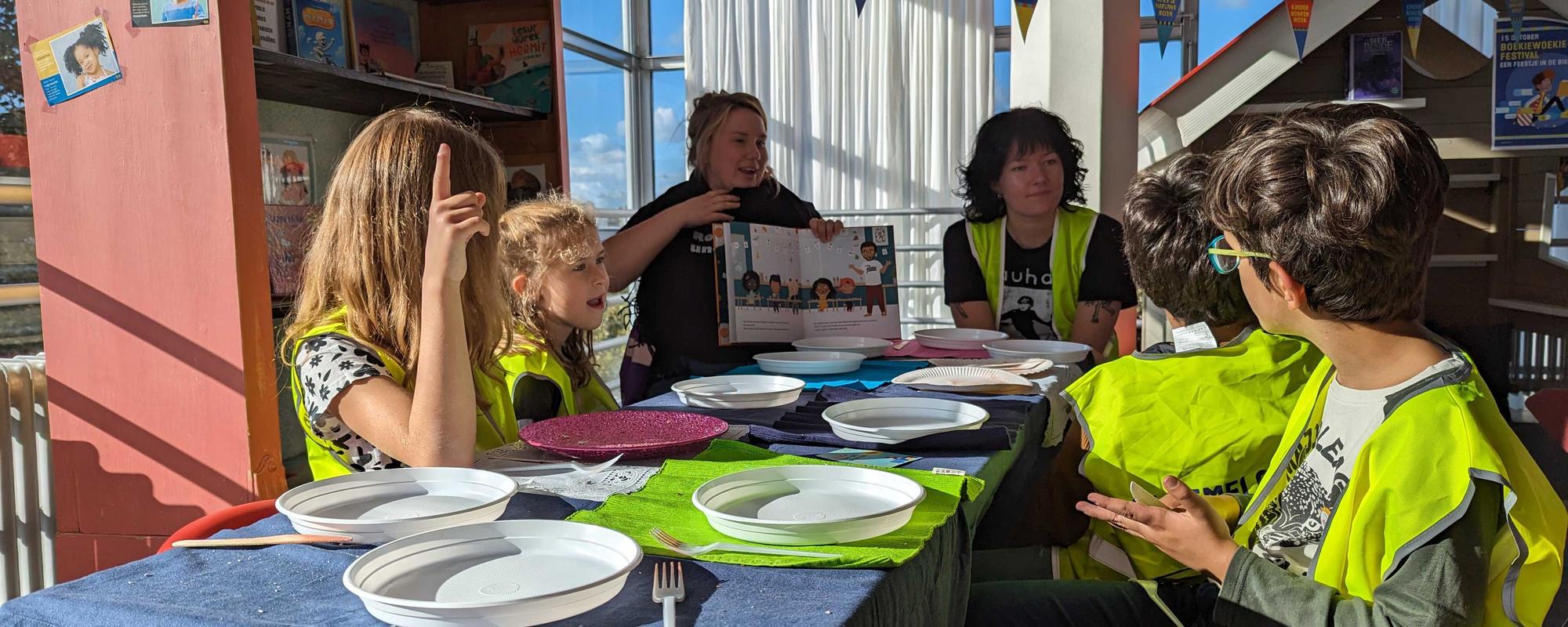 Kinderen Workshop BoekieWoekie SCHUNCK Bibliotheek Kinderboekenweek 2