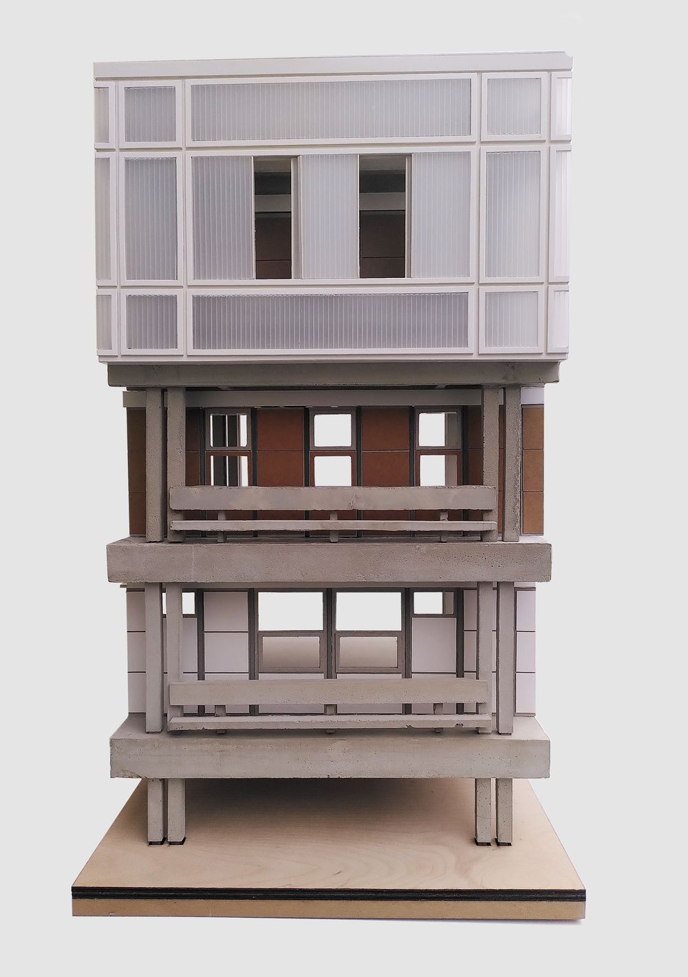 5 Johannes.bergerfurth Ea P35 Model1 Small