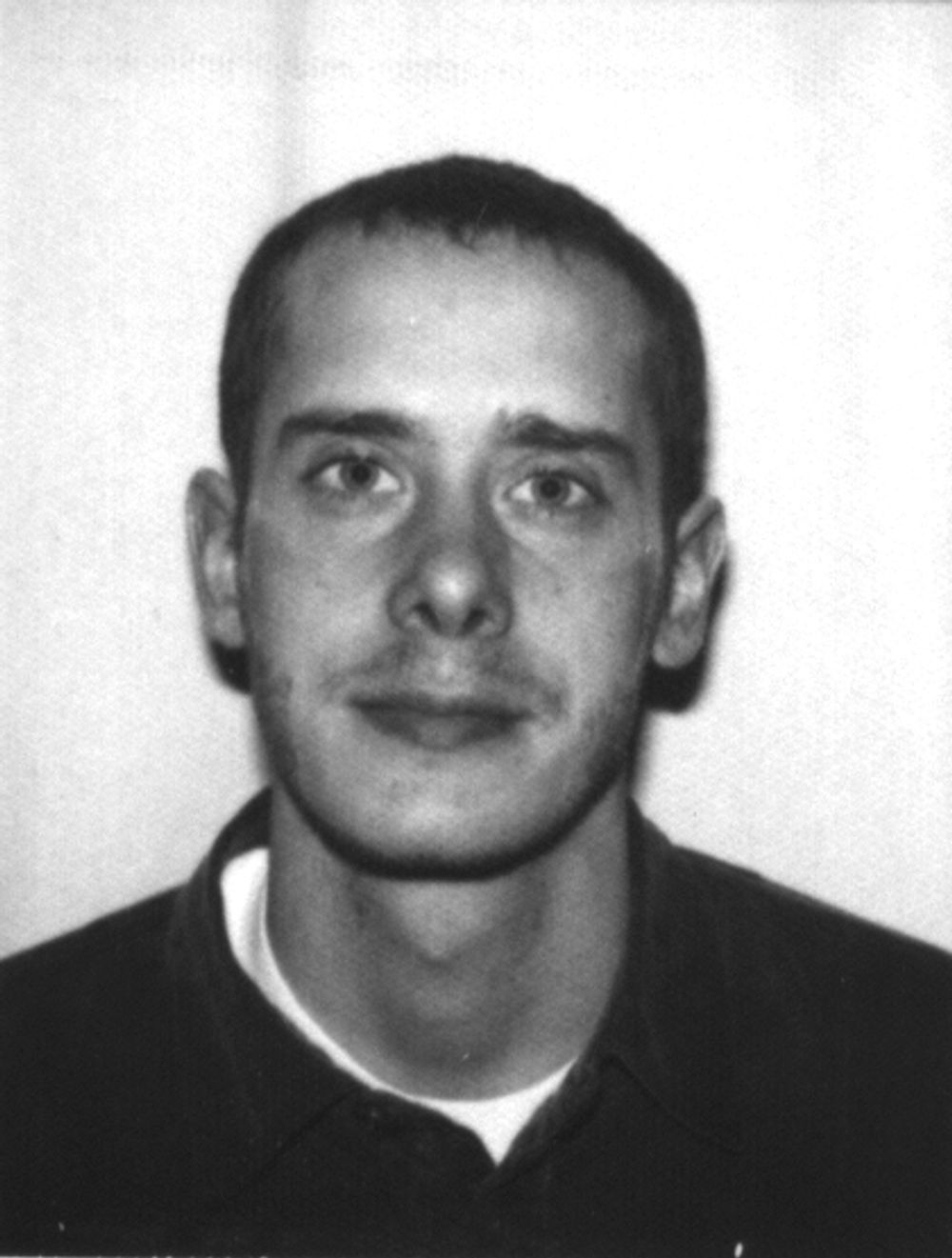 EAP 2003 Passphoto.jpg