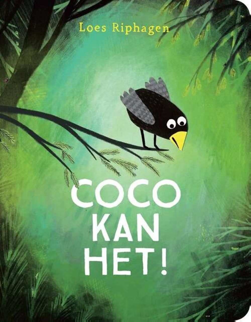 Boekomslag van Coco kan het! van Loes Riphagen. Een klein zwart vogeltje met een gele snavel zit op een tak in een groene, weelderige bosomgeving, boven de titel van het boek.