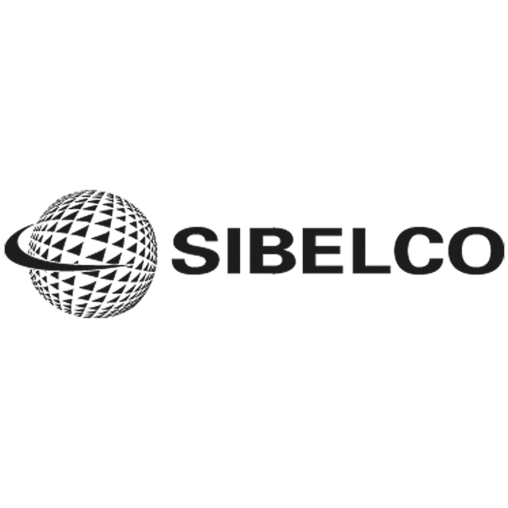 Logo van Sibelco met een gestileerde bol bestaande uit zwarte driehoeken en een ring eromheen, naast de bedrijfsnaam in vetgedrukte hoofdletters.
