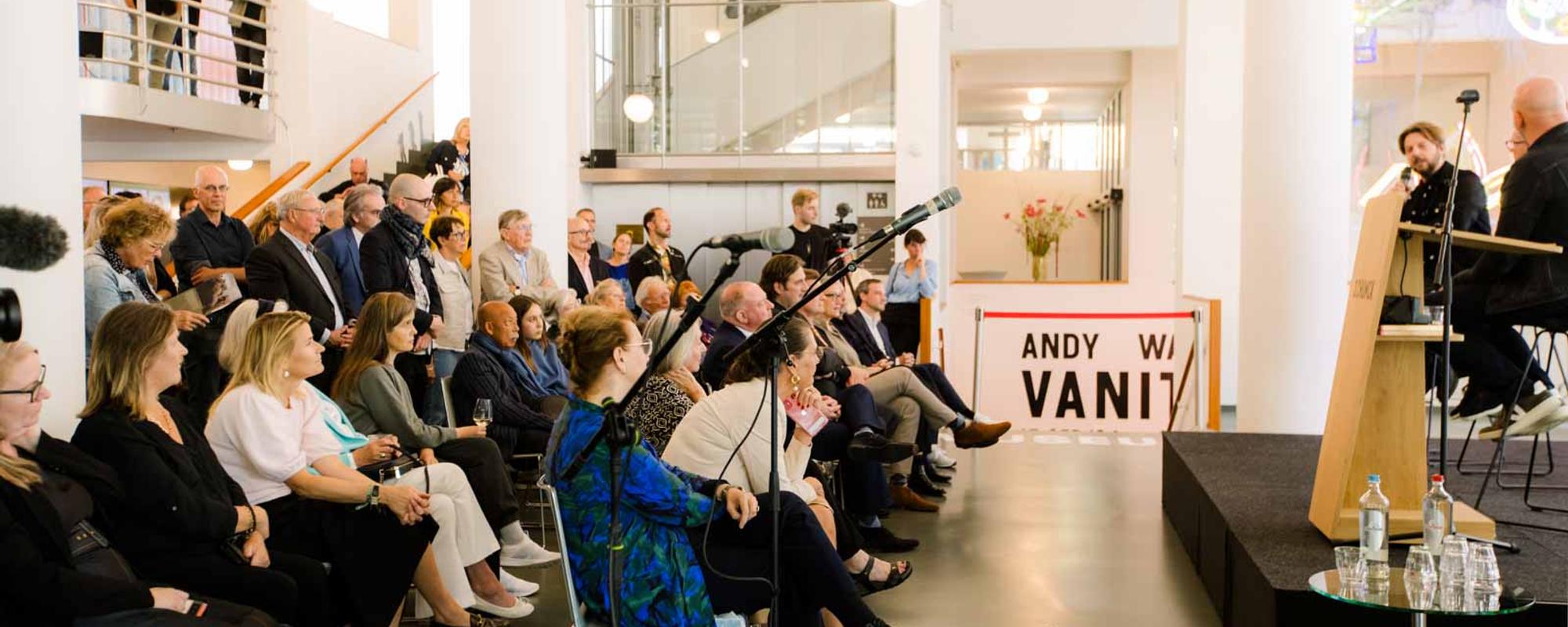 Opening Andy Warhol Schunck