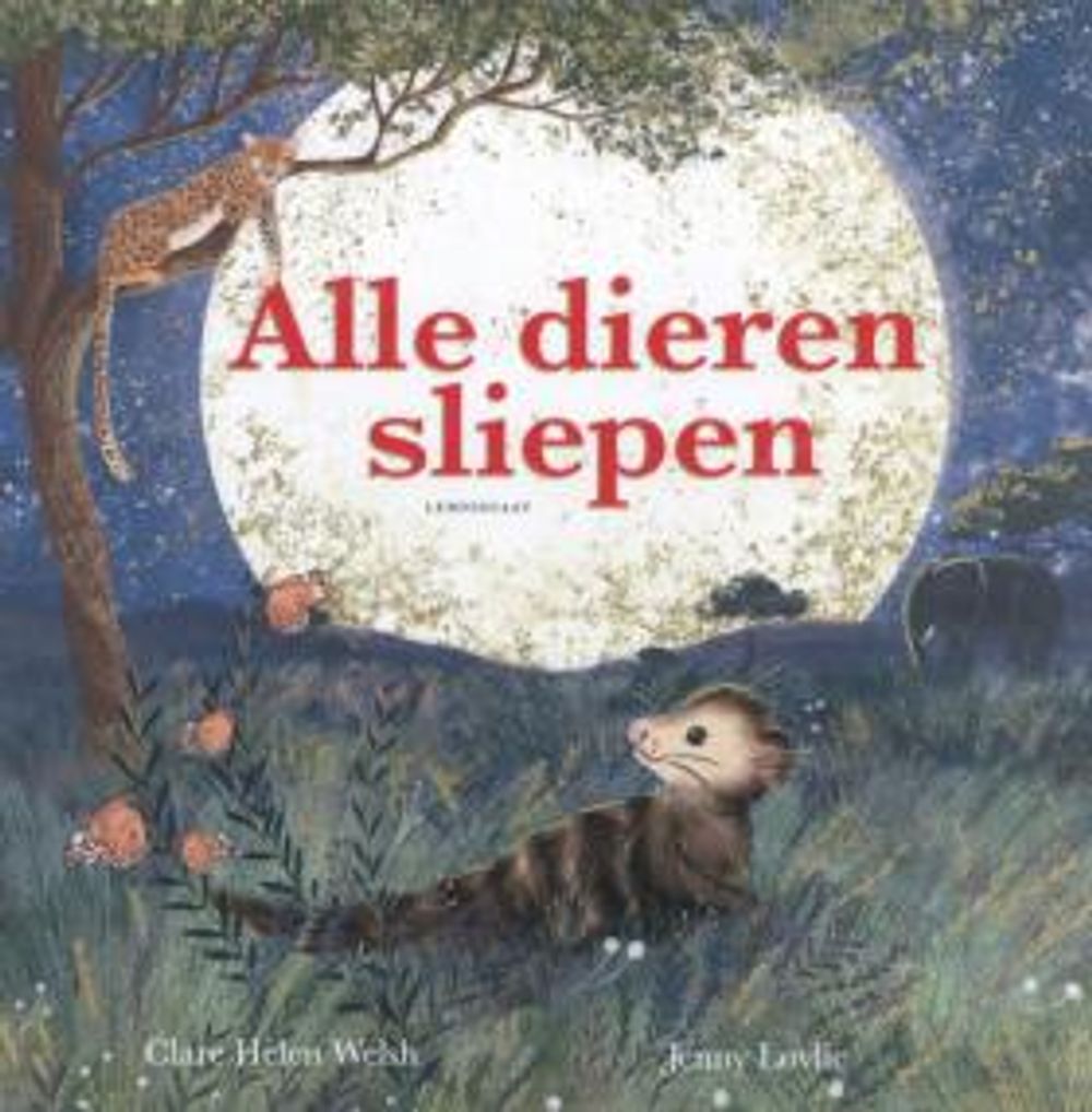 Nachtelijke bosscène met dieren onder volle maan.