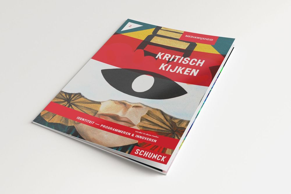 Magazine met de titel “Identiteit” op de kaft, gemaakt voor brugklasleerlingen, met illustratie van een gezicht op een achtergrond van gekleurde vlakken, bedoeld voor het programma Kritisch Kijken – Programmeren & Innoveren.
