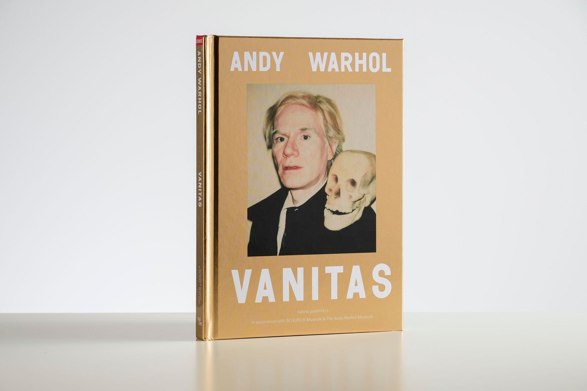 Publicatie Andy Warhol Vanitas.
