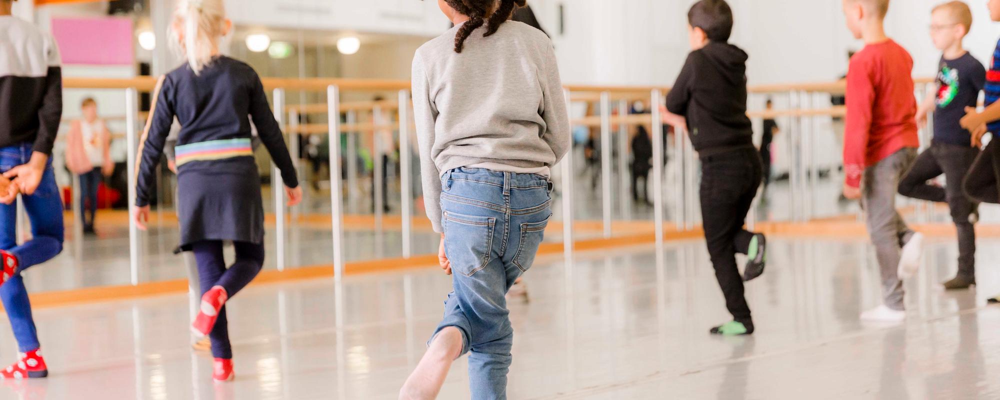 Kinderen Dansen SCHUNCK Bibliotheek Kinderboekenweek 3