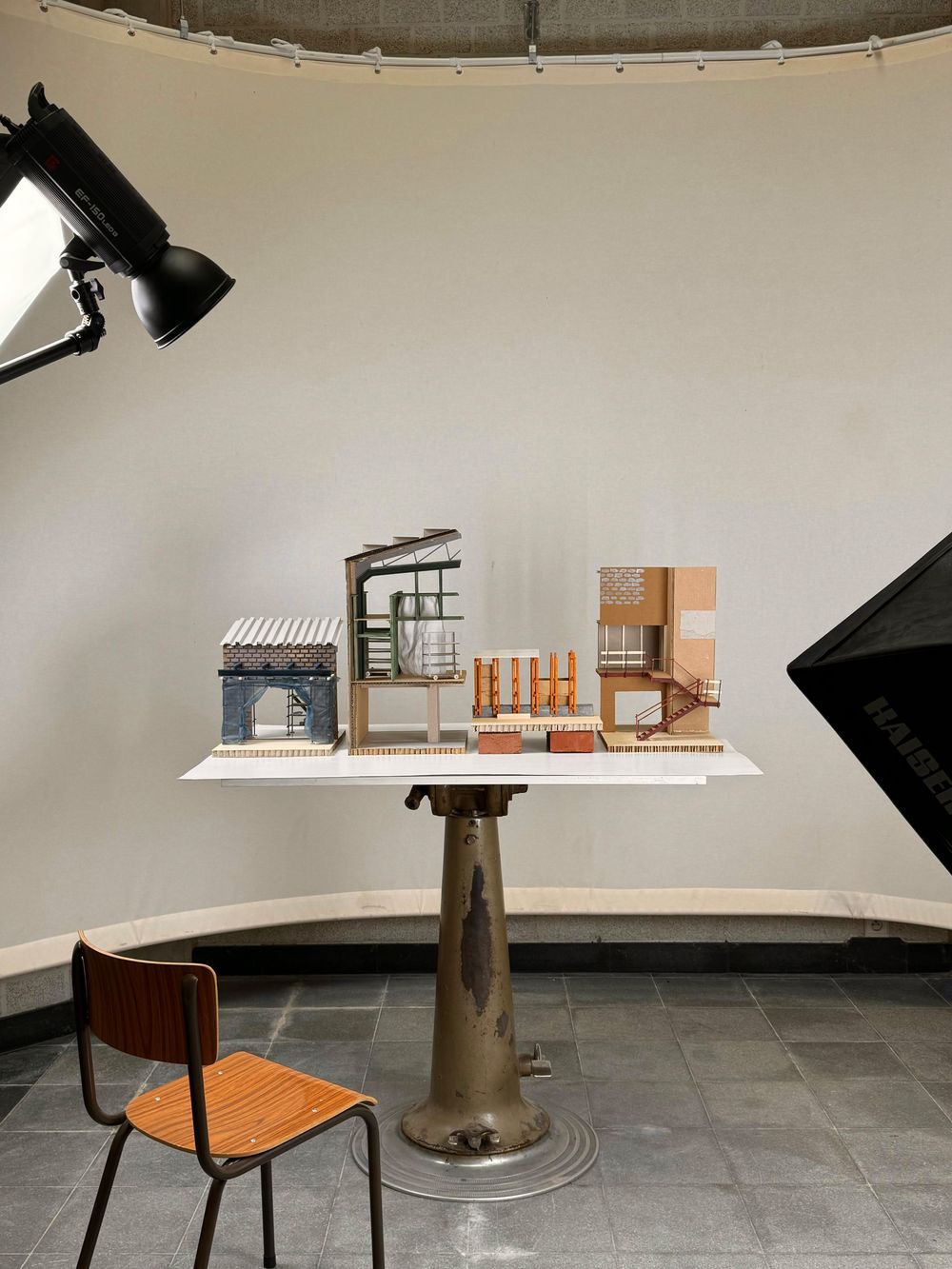 5 Aimi.hayashi Ea P35 Model (1) Small