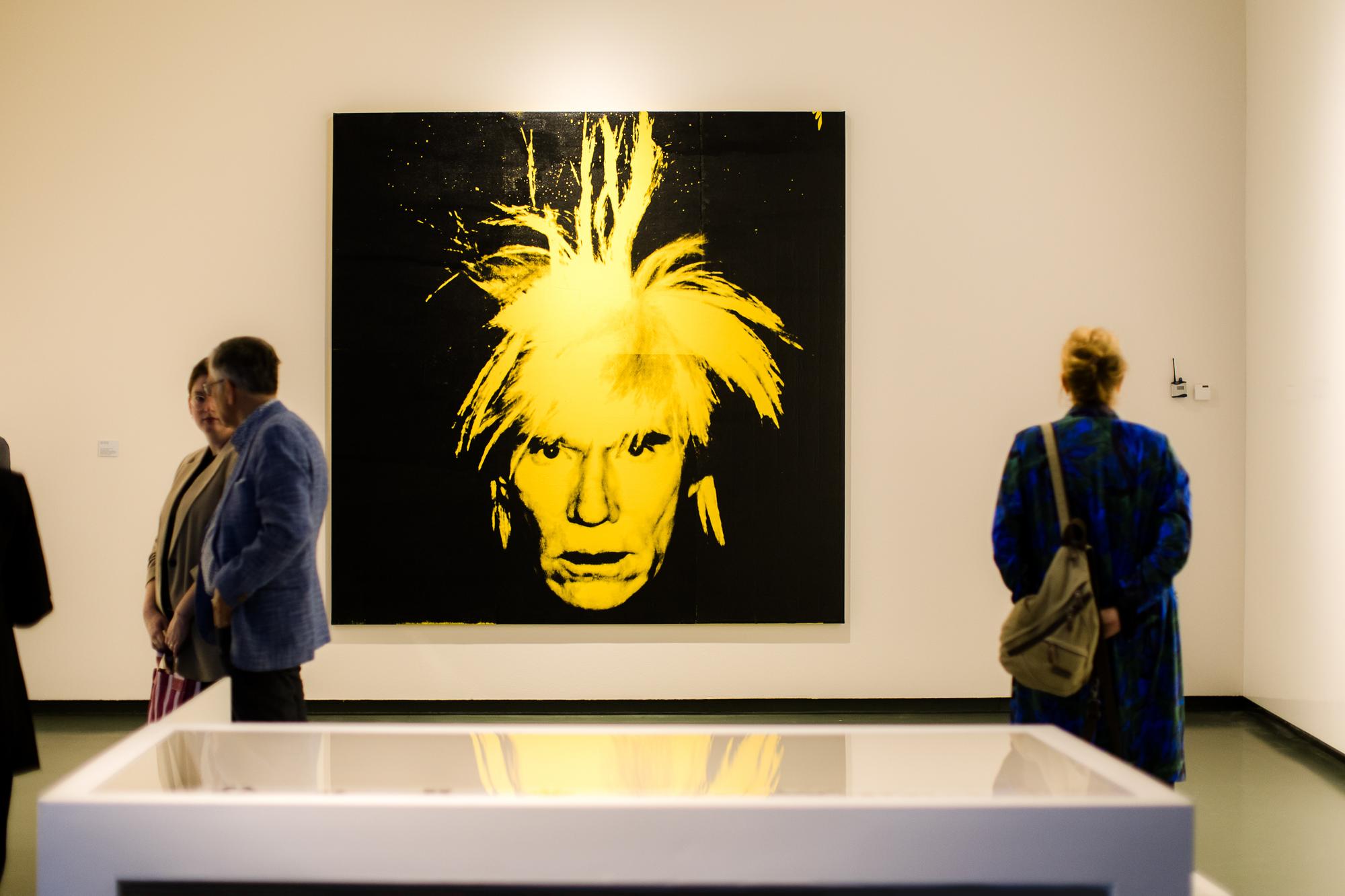 Tentoonstelling Andy Warhol: Vanitas SCHUNCK Museum. Andy Warhol, Self-Portrait, 1986.